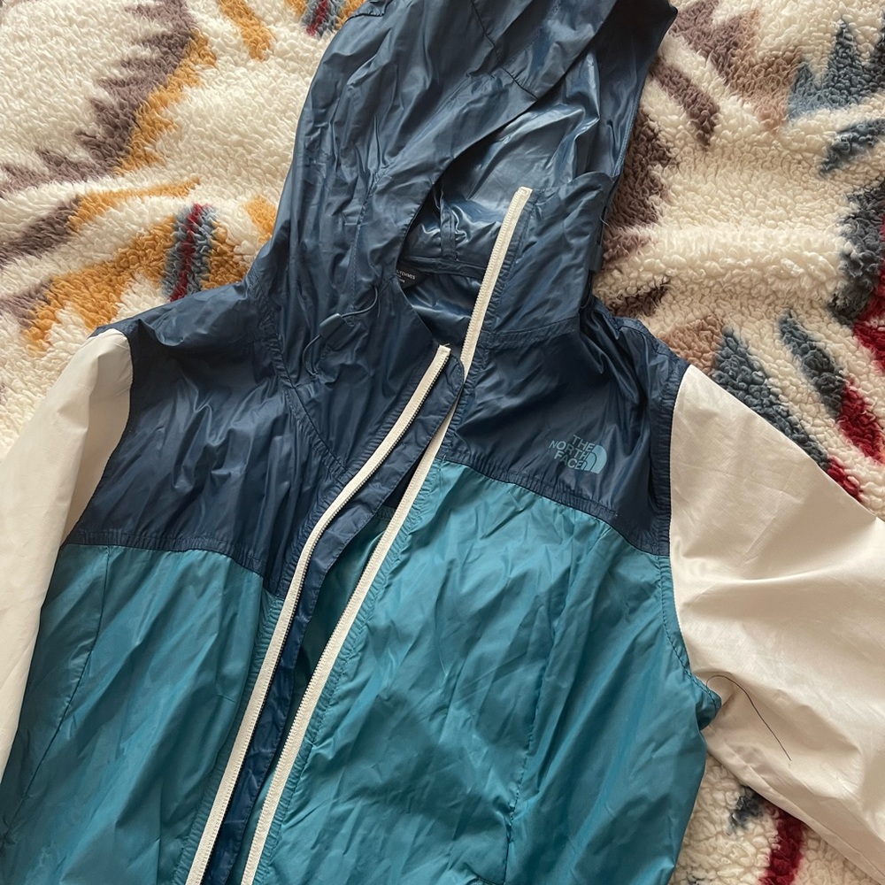 The north face womens cyclone jacket